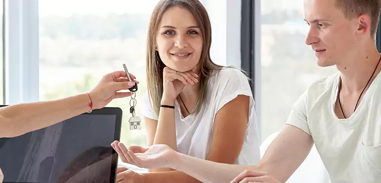 Why Choose Peoria Heights Home Buyers to Sell Your House Our Investors in Peoria Heights, IL?