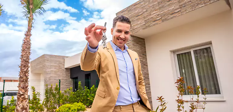 We Don’t Just Buy Houses in Peoria Heights, IL - We Solve Your Problem